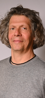 EMMANUEL FREIXO